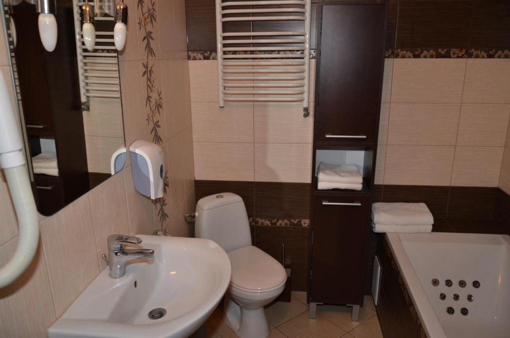 Karczma Michelle Hotel Jankowice  ห้อง รูปภาพ